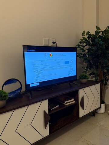 Furnished Amenities in 2.5 BHK Apartment at Smart World Gems, Sector 89 – for Sale