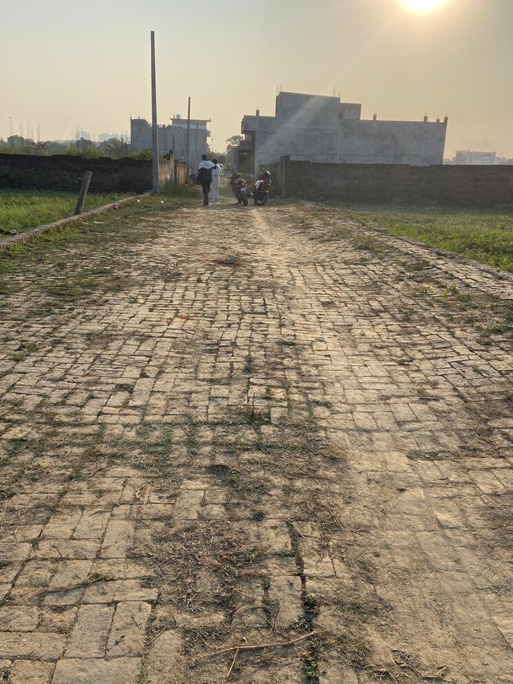 undefined, kamta  3000 Sq.Ft. Plot In Kamta Lucknow 9537289