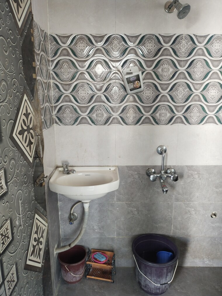 Bathroom, karanjade 1 RK 370 Sq.Ft. Apartment In Karanjade Navi Mumbai 9538158