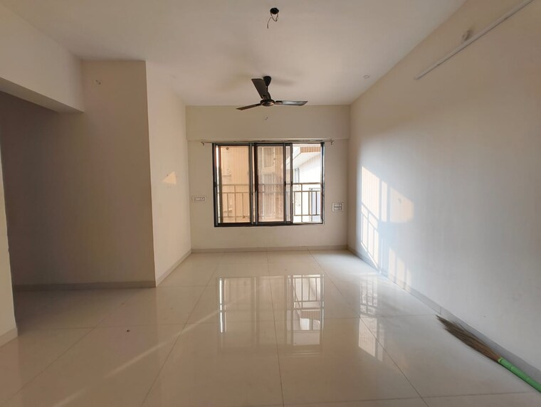Room, saaga-shri-sai-vishram-chs-ltd 2 Bedroom 620 Sq.Ft. Apartment In Dahisar West Mumbai 9538162