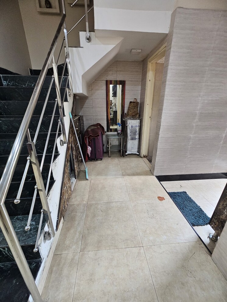 Balcony, paramount-golfforeste 3.5 Bedroom 2185 Sq.Ft. Villa In Zeta I Greater Noida Greater Noida 9538205