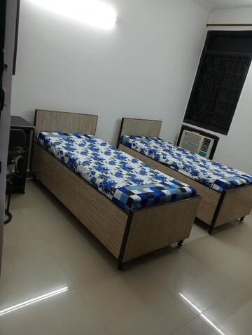 Bedroom in 2 BHK Apartment at Old Rajinder Nagar – for Rent