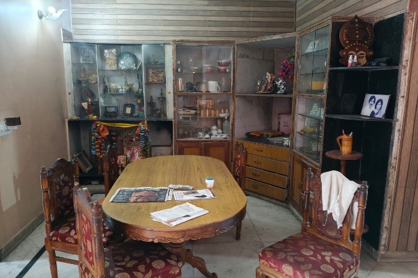 3 BHK Builder Floor For Sale in Indraprastha Colony