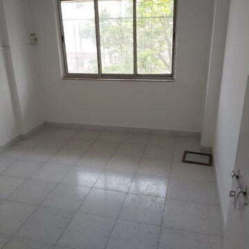 Room in 1.5 BHK Apartment at Sai Sadan Lower Parel, Lower Parel – for Rent