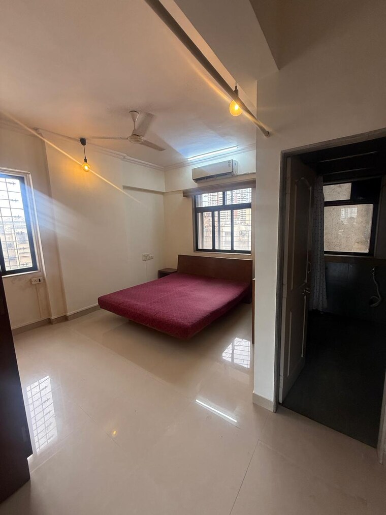 Bedroom, meera-chs 4 Bedroom 1800 Sq.Ft. Apartment In Andheri West Mumbai 9538328