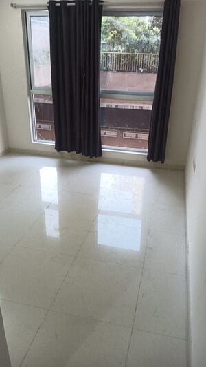 Room in 2 BHK Apartment at Mahalunge – for Rent