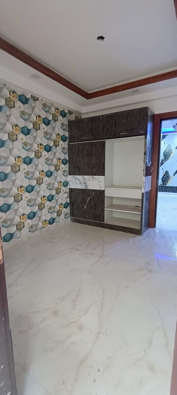 Room in 3 BHK Villa at Lotus Villas, Sector 1 Greater Noida – for Sale