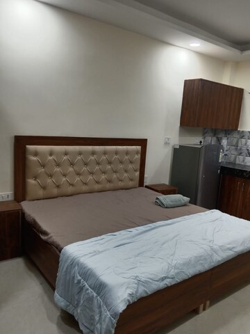 Bedroom in 1.5 BHK Builder Floor at Ansal Sushant Lok I, Sector 43 – for Rent