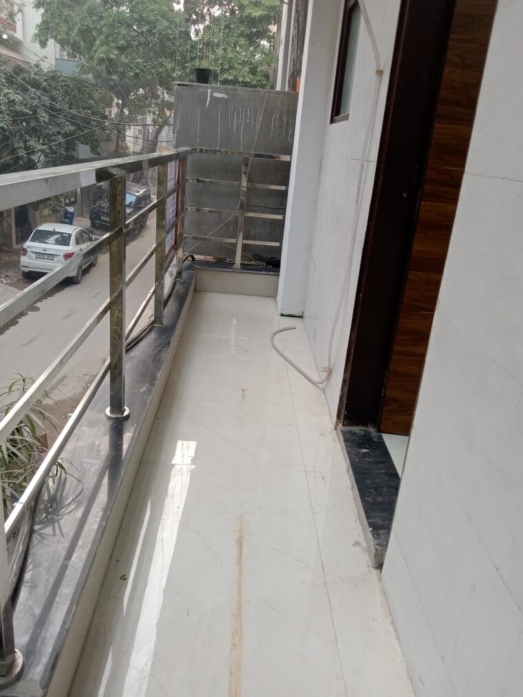 Balcony, ansal-sushant-lok-i 1.5 Bedroom 100 Sq.Ft. Builder Floor In Sector 43 Gurgaon 9538459