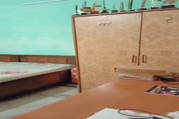 Furnished Amenities in 2 BHK Builder Floor at Vaishali Sector 6 – for Sale