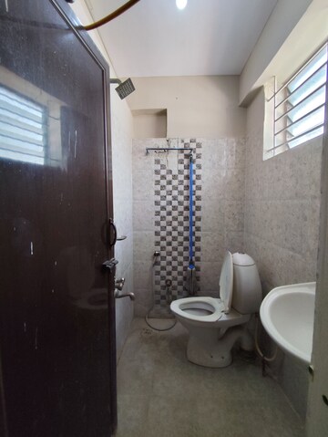 Master Bedroom in 1 BHK Builder Floor at Sg Palya – for Rent