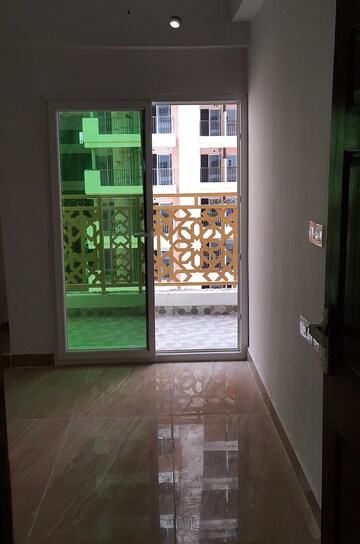 Room in 2.5 BHK Apartment at Migsun Vilaasa, Eta Ii Greater Noida – for Sale