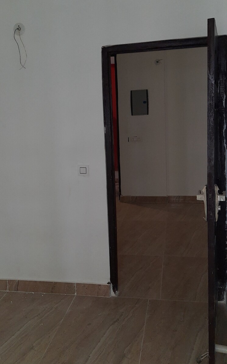 Bathroom, migsun-vilaasa 2.5 Bedroom 1075 Sq.Ft. Apartment In Eta Ii Greater Noida Greater Noida 9538549