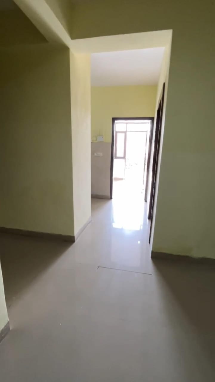 1.5 BHK + Pooja Room Apartment For Sale in Aswani Sunshine