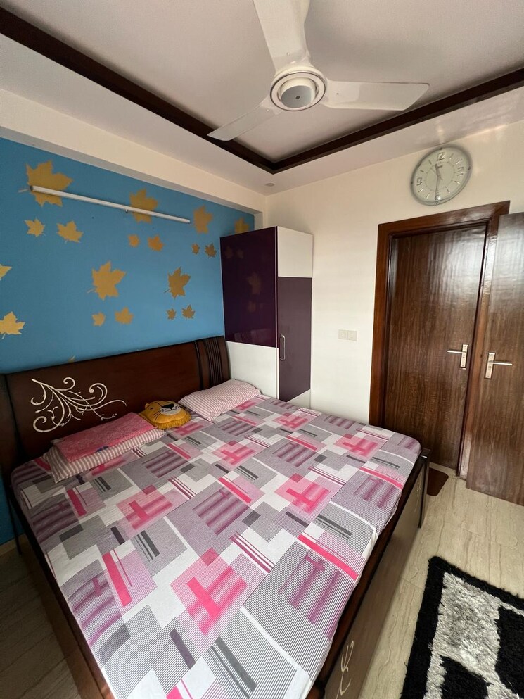 Bedroom, sector 83 3 Bedroom 250 Sq.Yd. Apartment In Sector 83 Faridabad 9538659