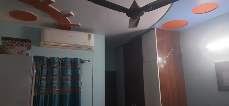 Room, bptp-park-elite-floors-faridabad 4 Bedroom 300 Sq.Yd. Builder Floor In Sector 82 Faridabad 9538662