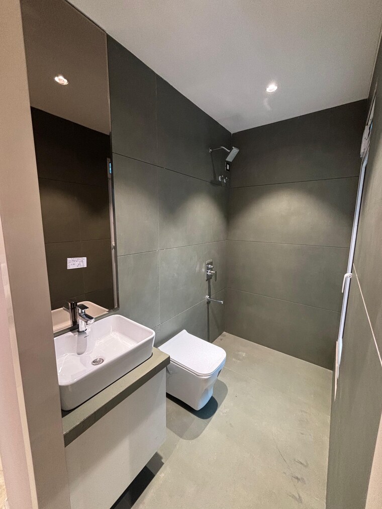 Attached Bathroom, shreeji-sai-divine 1 Bedroom 431 Sq.Ft. Apartment In Kandivali West Mumbai 9538721