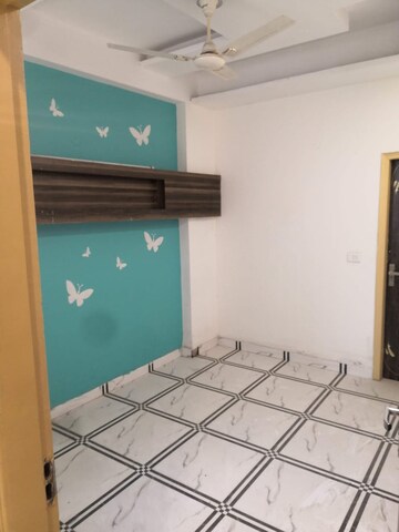 Room in 2 BHK Apartment at Wave Dream Homes, Wave City – for Sale