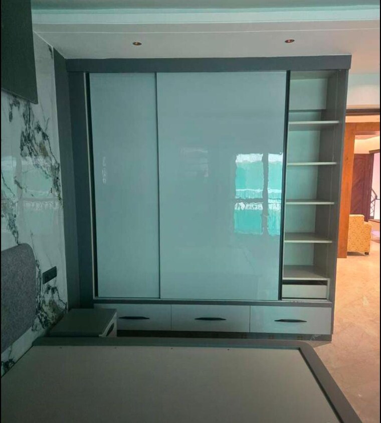 Room, crd-golden-castle 3 Bedroom 1800 Sq.Ft. Apartment In Patiala Road Zirakpur 9538715