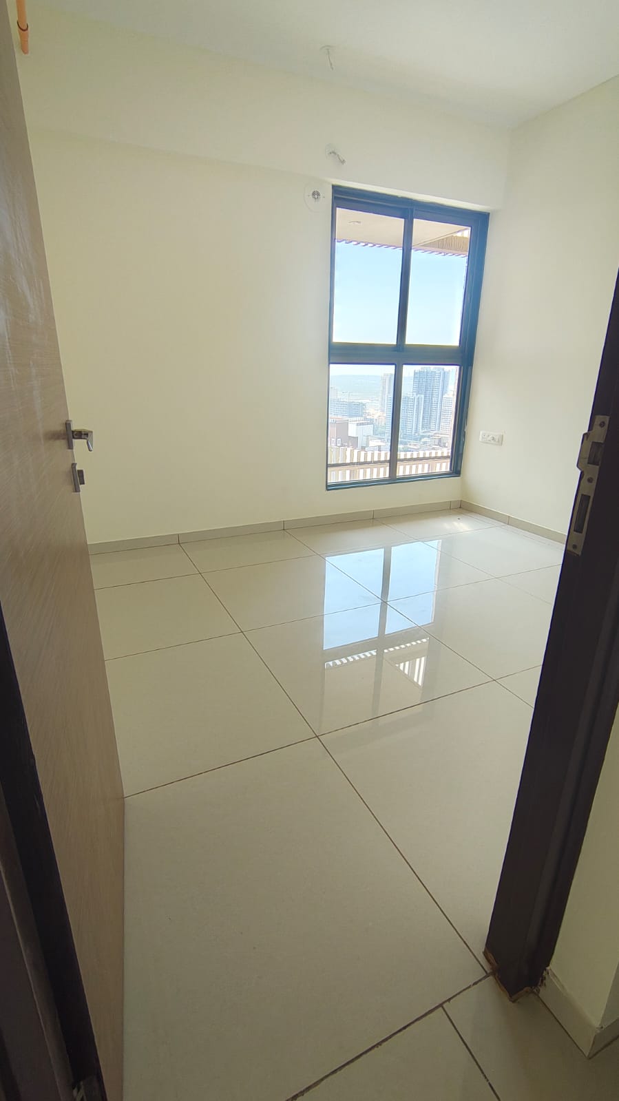 2 BHK Apartment For Rent in Chandak 34 Park Estate