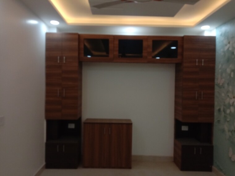 undefined, dwarka mor 4 Bedroom 1170 Sq.Ft. Builder Floor In Dwarka Mor Delhi 9538718