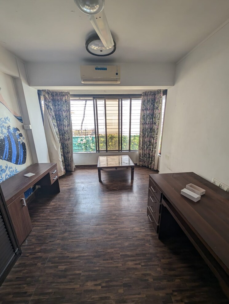 Room, mahim west 3 Bedroom 1150 Sq.Ft. Apartment In Mahim West Mumbai 9538716