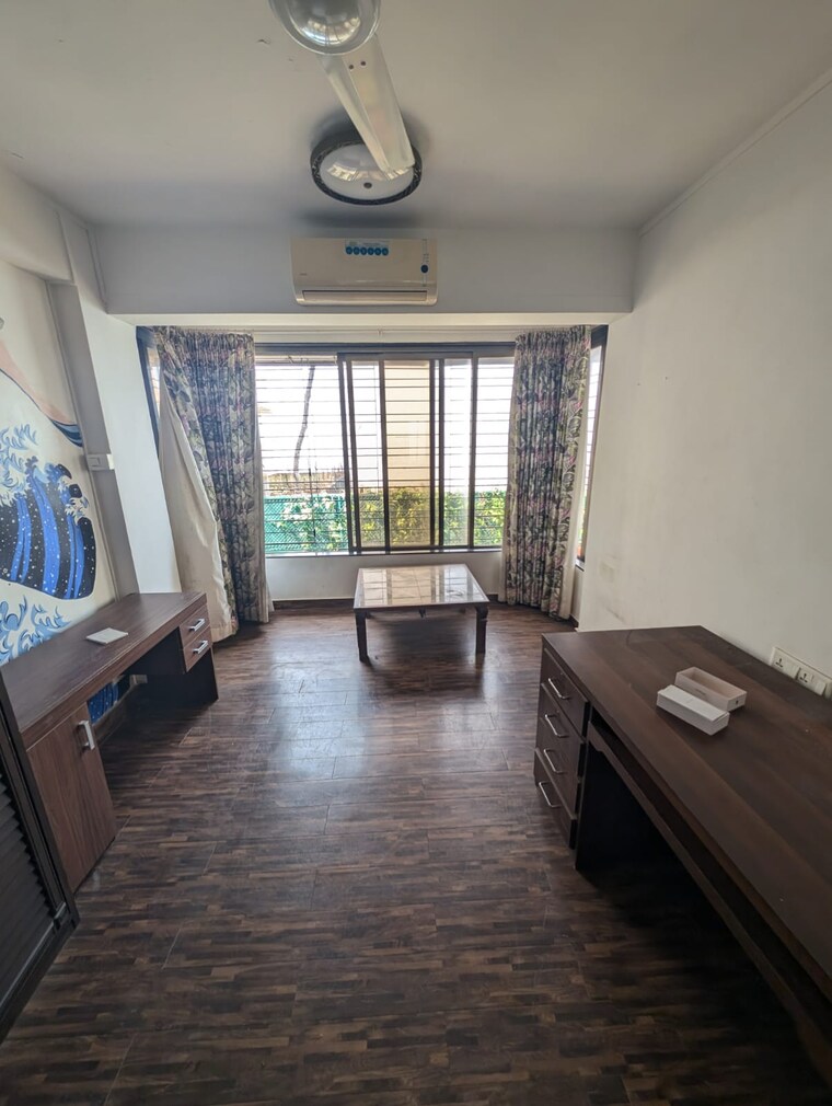 Room, mahim west 3 Bedroom 1150 Sq.Ft. Apartment In Mahim West Mumbai 9538716