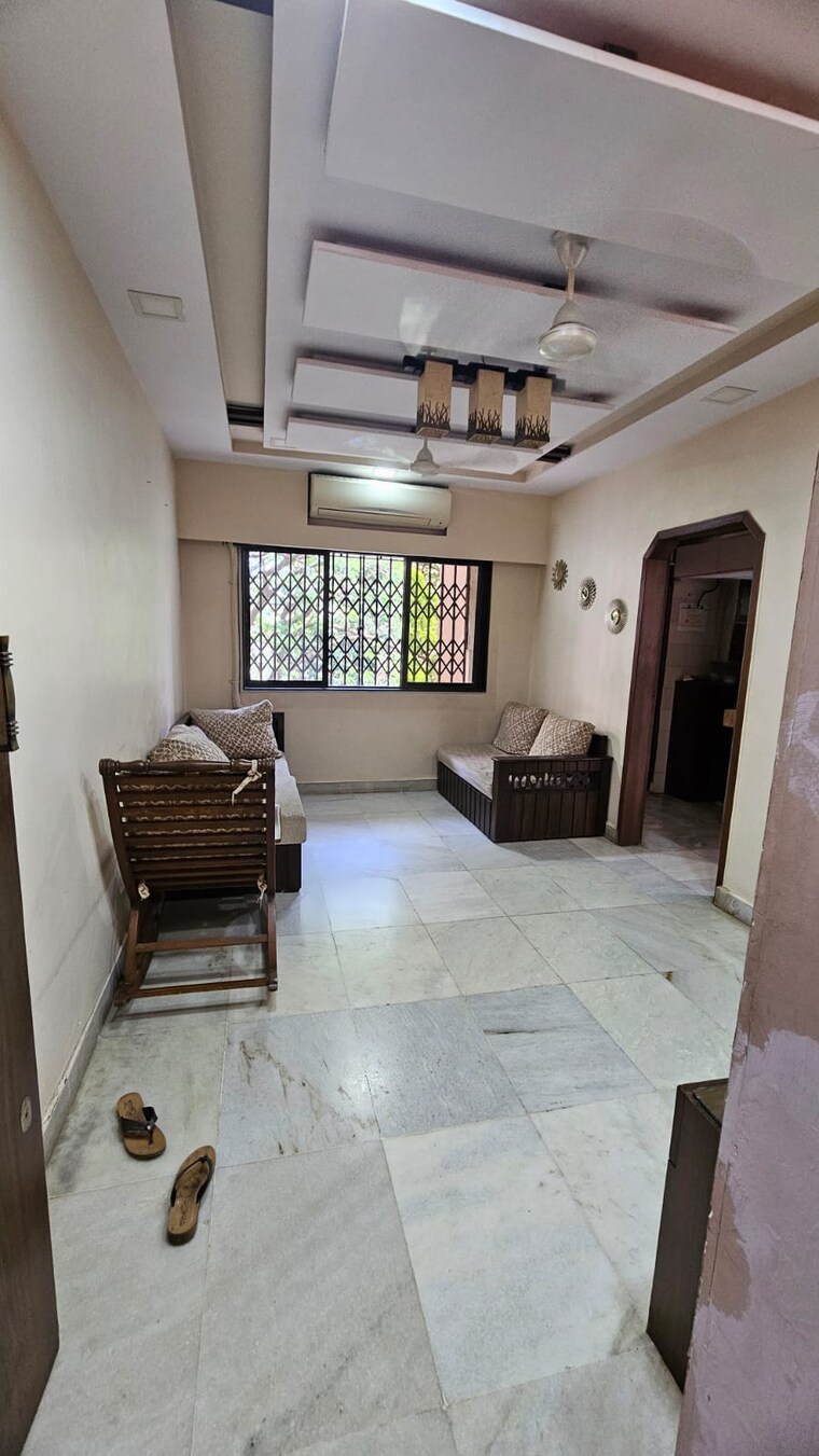 Living Room, soni-palace-chs 1 Bedroom 450 Sq.Ft. Apartment In Borivali West Mumbai 9538834