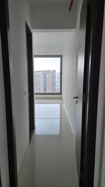 Room in 2 BHK Apartment at Sunteck City Avenue 4, Goregaon West – for Rent