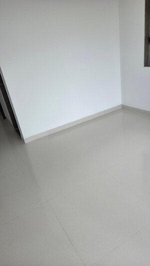 Room in 2 BHK Apartment at Sunteck City Avenue 4, Goregaon West – for Rent