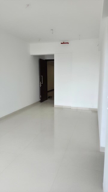 Room in 2 BHK Apartment at Sunteck City Avenue 4, Goregaon West – for Rent