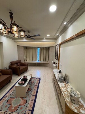 Furnished Amenities in 2 BHK Apartment at Mahim – for Rent