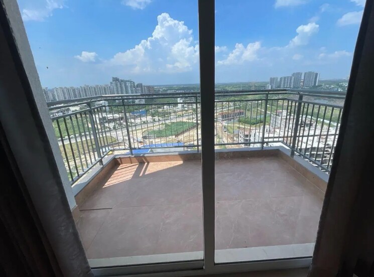 Balcony, godrej-meridien 3 Bedroom 2002 Sq.Ft. Apartment In Sector 106 Gurgaon 9538842