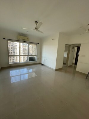 Room in 2 BHK Apartment at Nahar Amrit Shakti, Chandivali – for Sale