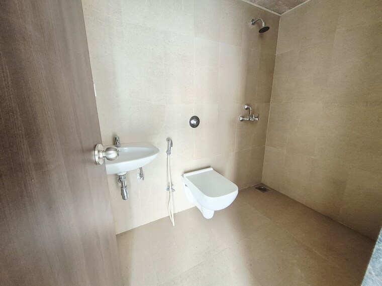 Bathroom, runwal-my-city 2 Bedroom 576 Sq.Ft. Apartment In Dombivli East Thane 9538972