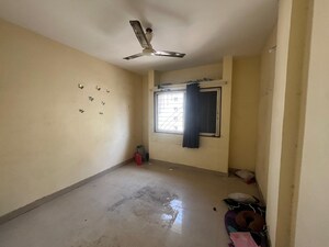 Room in 1 BHK Apartment at Keshav Nagar – for Rent