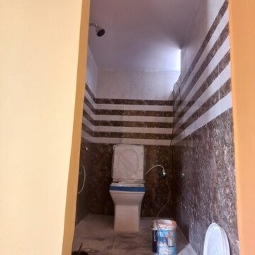 Attached Bathroom in 1 RK Builder Floor at Ejipura – for Rent