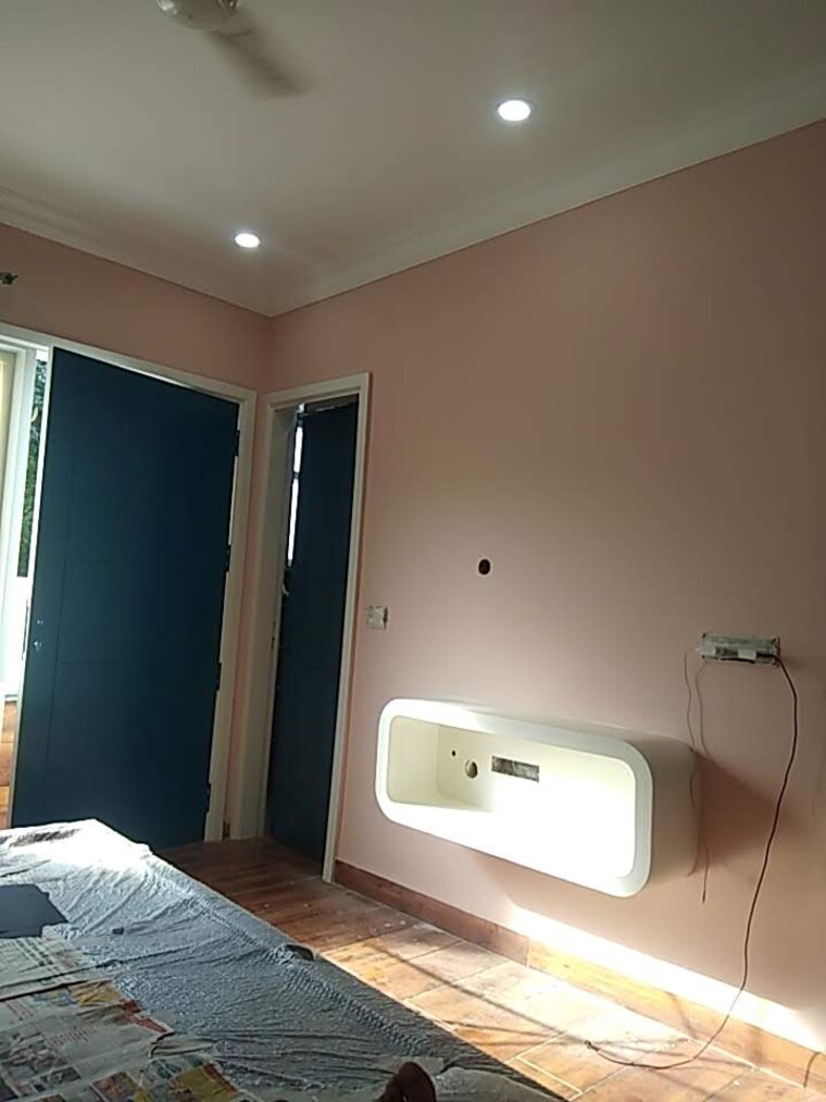 Room, east of kailash 3 Bedroom 1125 Sq.Ft. Builder Floor In East Of Kailash Delhi 9539059