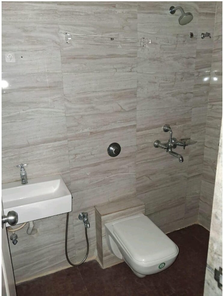 Bathroom, cosmos-classique 2 Bedroom 683 Sq.Ft. Apartment In Ghodbunder Road Thane 9539210