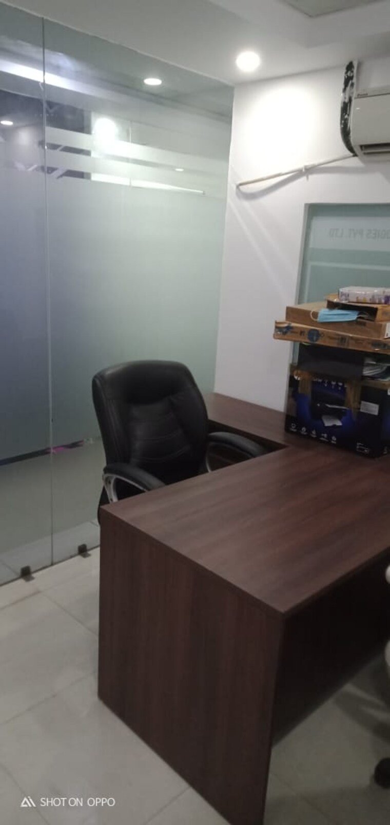 undefined, sector 63 Commercial Office Space 1000 Sq.Ft. In Sector 63 Noida 9539222