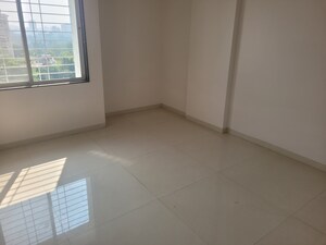 Room in 3 BHK Apartment at Kumar Vastu, Bhosale Nagar – for Rent