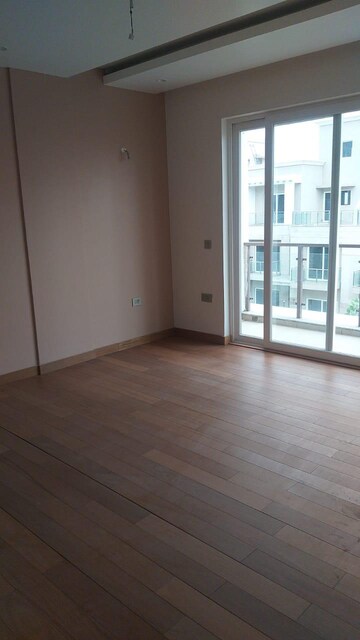 3.5 BHK Apartment For Rent in Vipul Greens, Sector 48