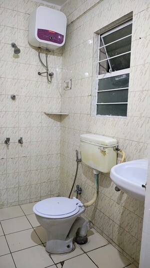 Bathroom in 2 BHK Apartment at Dp Road – for Rent
