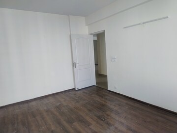 Room in 3 BHK Apartment at Anant Raj Maceo, Sector 91 – for Rent