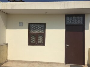 Room in 2.5 BHK Apartment at Omkar CHS Kurla East, Kurla East – for Sale