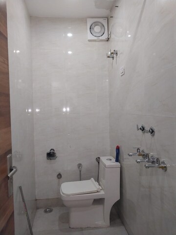Attached Bathroom in 2 BHK Apartment at Anuradha Apartments CGHS, Paschim Vihar – for Rent