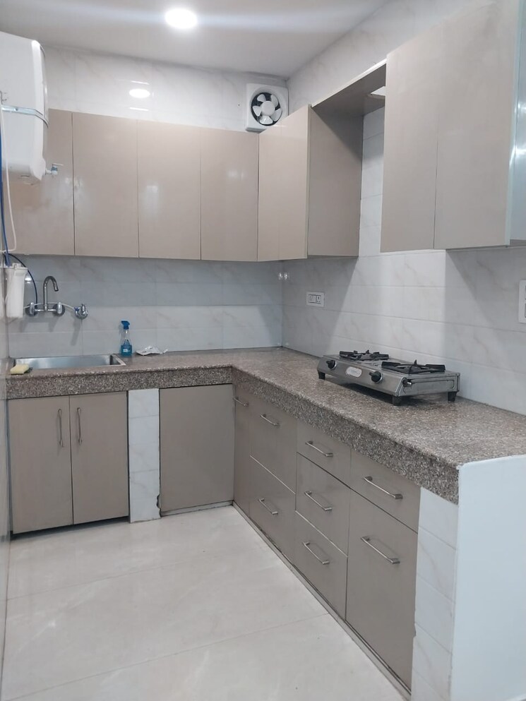 Kitchen, anuradha-apartments-cghs 2 Bedroom 756 Sq.Ft. Apartment In Paschim Vihar Delhi 9539504
