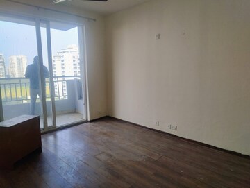 Room in 3 BHK Apartment at Anant Raj Maceo, Sector 91 – for Rent