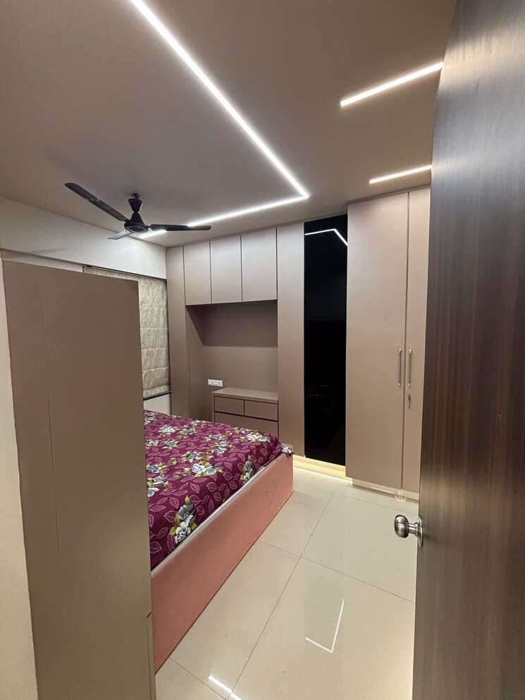 Bedroom, lodha-crown-quality-homes 1 Bedroom 550 Sq.Ft. Apartment In Majiwada Thane 9539527