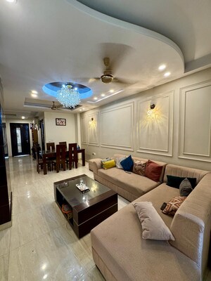 Master Bedroom in 4 BHK Apartment at Conscient Heritage Max, Sector 102 – for Rent